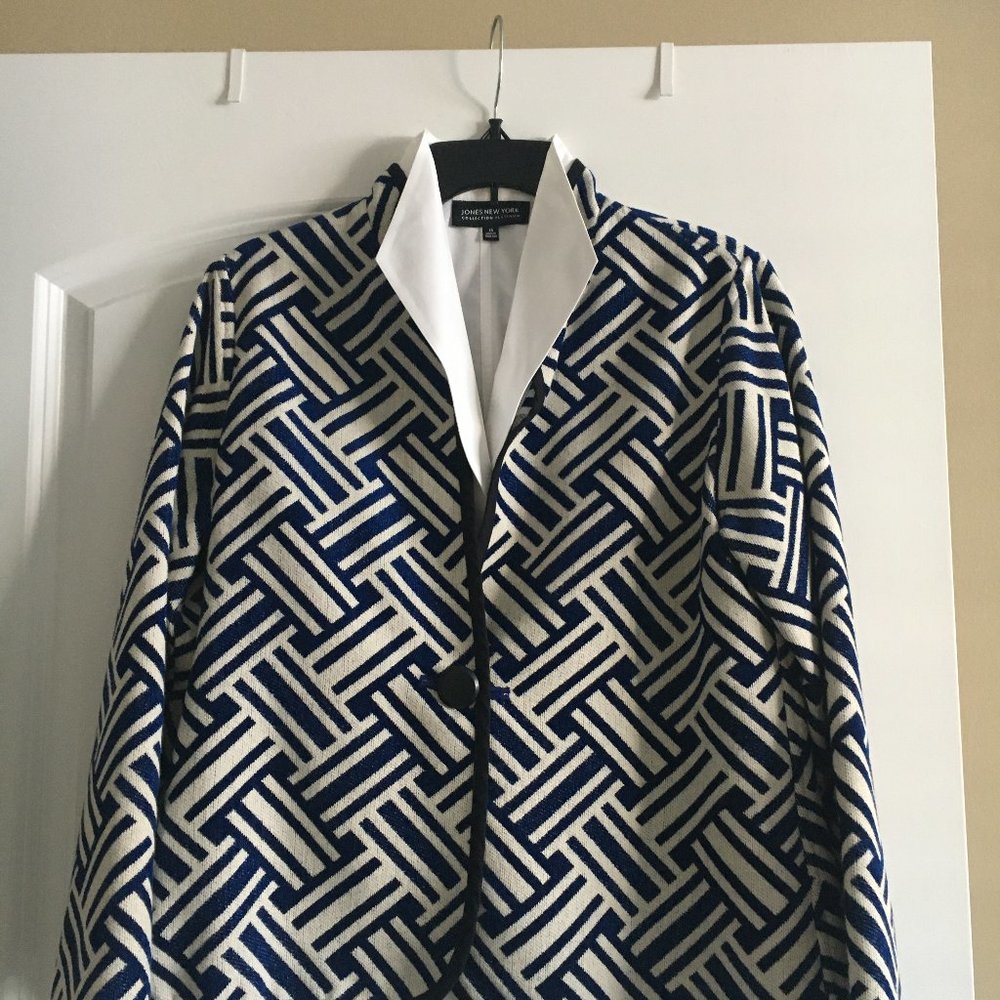 Spring Markdown Reversible Jacket Navy/Black/White